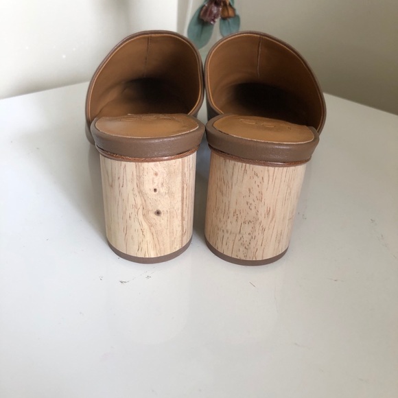 LoQ Tan Leather Mules Sz 6 37 Cylinder Heel - Picture 6 of 9
